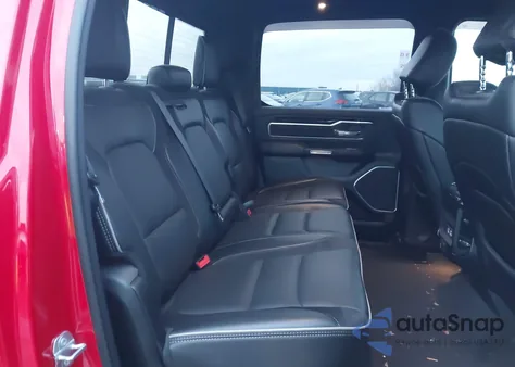 2021 Ram 1500 Laramie 4X4 5'7 Box из США, поврежденный, VIN 1C6SRFJT0MN657522